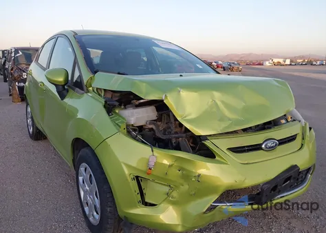 2012 Ford Fiesta Se z USA, uszkodzony, nr VIN 3FADP4EJ4CM153610